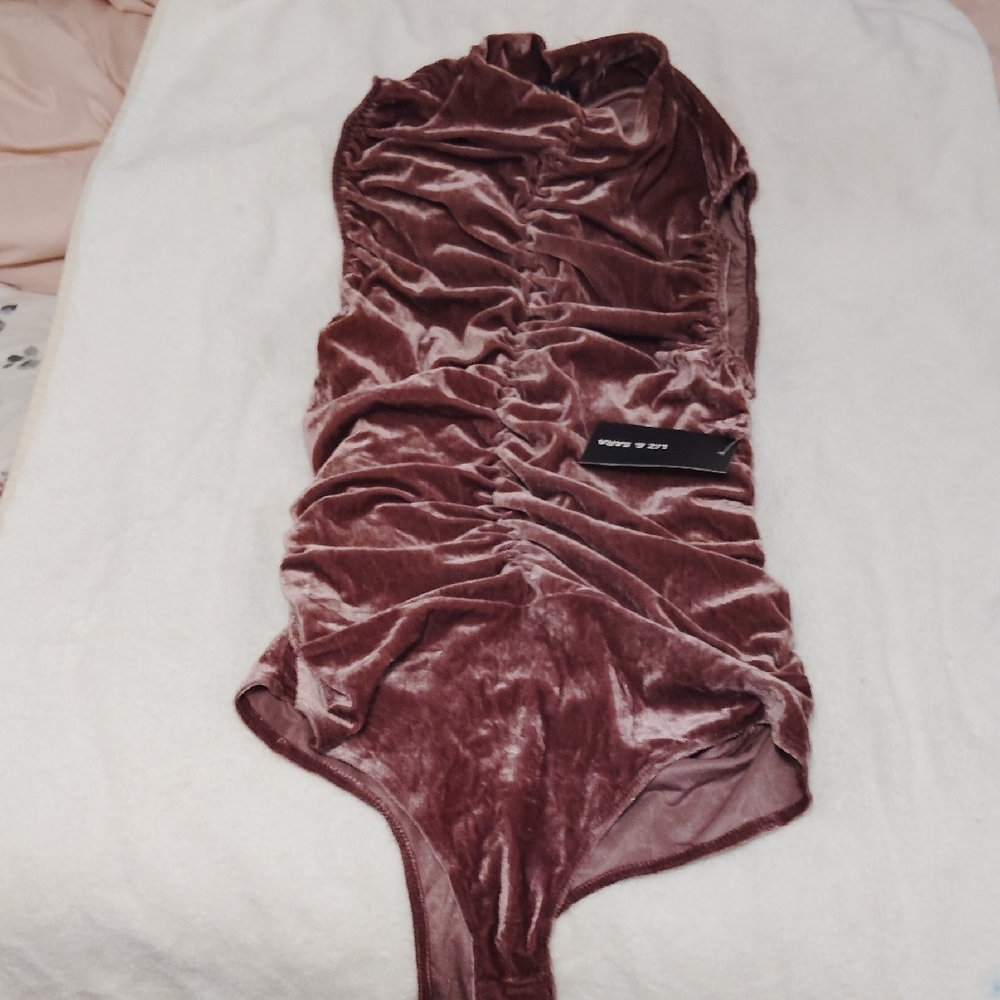 Velvet Ruched Bodysuit in 🟣 Purpleish